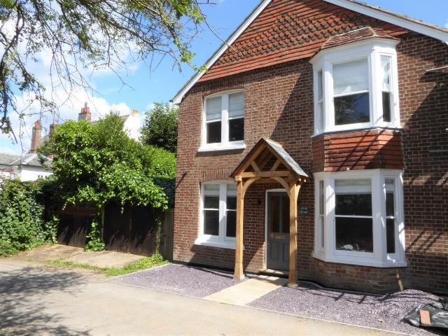 Poona Road, Tunbridge Wells TN1, 2 bed detached house to rent, £2,100 pcm | PrimeLocation