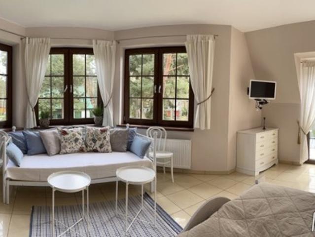 Pensjonat 376 m² w Pobierowie 35 miejsc noclegowych
