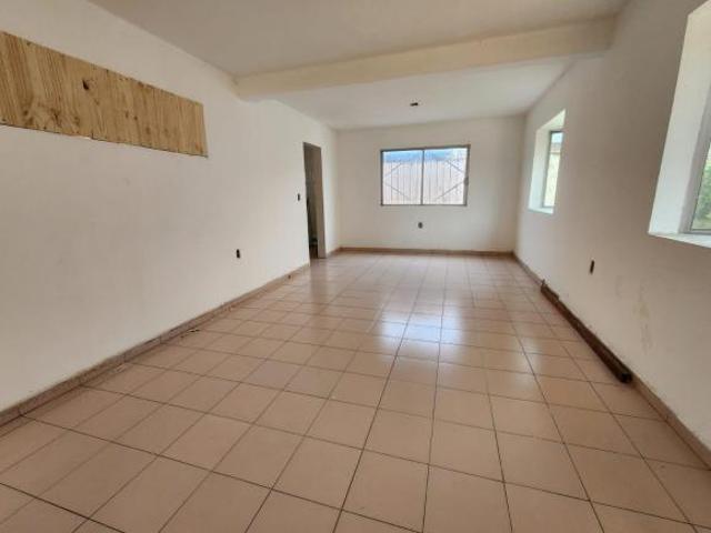 Pocitos y Rivera, Casa en VENTA de 2 recámaras, en privadada de 3 casas