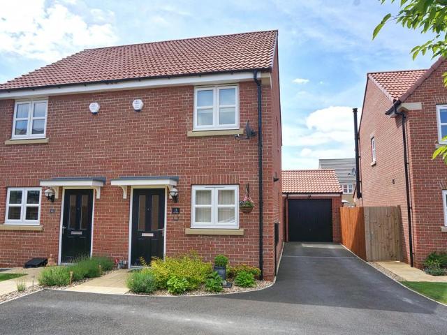 Pocklington, York 2 bed semi detached house to rent £975 pcm £225 pw