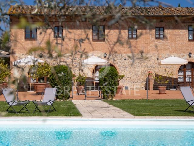 Podere Berardo 774m² Castelnuovo Berardenga