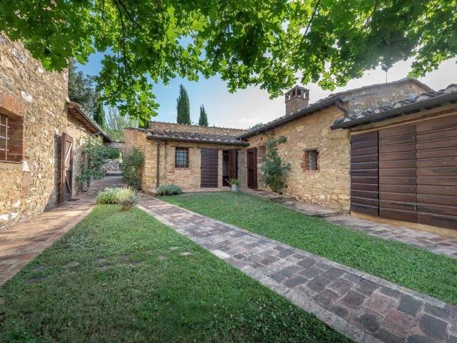 Podere in vendita a Casole d'Elsa 800m² Casole d'Elsa