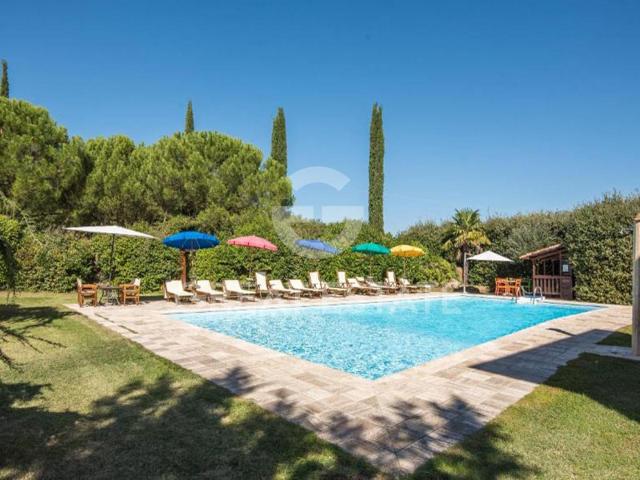 Podere Serrano 912m² Rapolano Terme