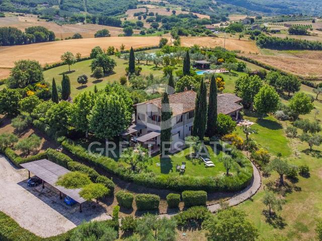 Podere Poggio al Tramonto 426m² Guardea