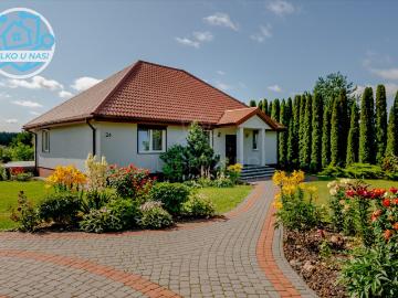 Dom wolnostojący 163m2 z dużą działką i garażem