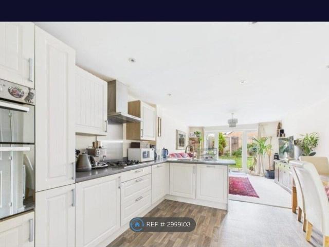 Poethlyn Drive, Norwich NR8, 4 bed semi detached house to rent, £1,350 pcm | PrimeLocation