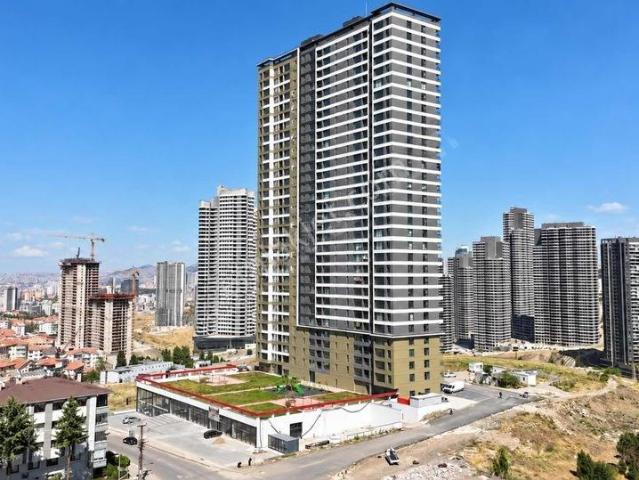 Pogadab Cyrstal Towerda Manzaralı 2+1