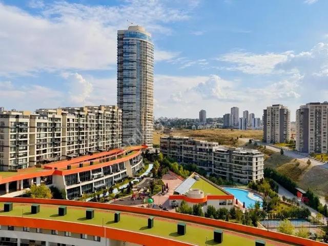Poga'dan İncek Prestijde Peyzaja Hakim Ekstra Donanımlı 4+1