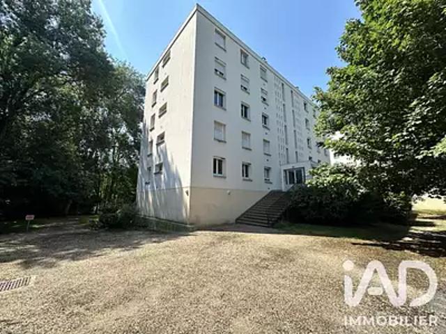 Poitiers 86000 Achat / Vente appartement 5 pièces t5 cave