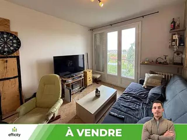 Poitiers 86000 Achat / Vente appartement 2 pièces t2 cave