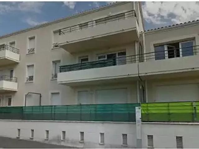 Poitiers 86000 Achat / Vente appartement 2 pièces t2 parking