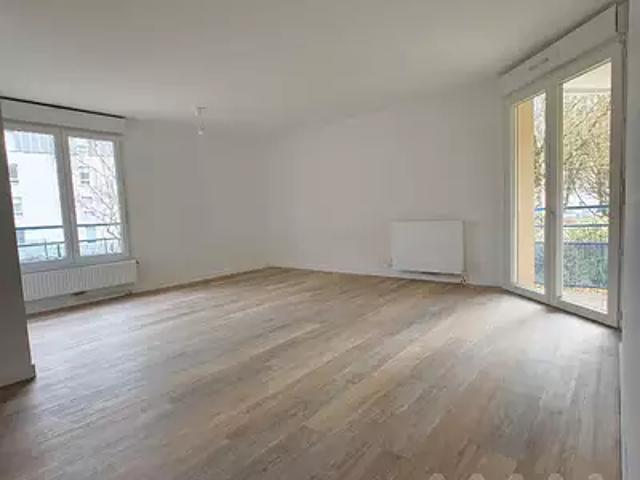 Poitiers 86000 Achat / Vente appartement 3 pièces t3 au dernier étage cave