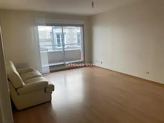 Poitiers 86000 Achat / Vente appartement 3 pièces t3 parking