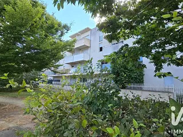 Poitiers 86000 Achat / Vente appartement 3 pièces t3 parking