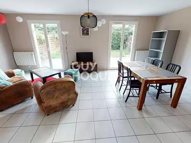 Poitiers 86000 Location maison 4 pièces t4 au dernier étage terrasse