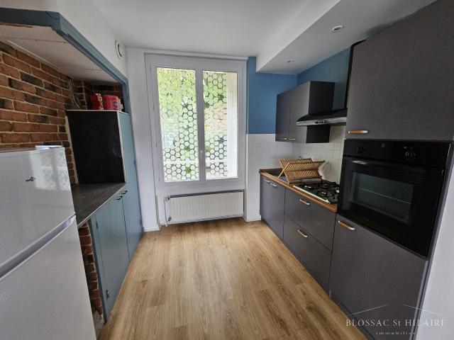 POITIERS CENTRE VILLE secteur gare, appartement T3 meublé avec jardinet et cave