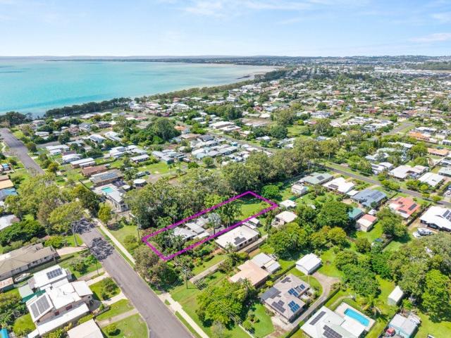 Point Vernon Coastal Retreat Massive 1,585m² Block