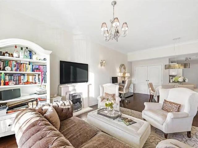 Point West, South Kensington SW7, 1 bed flat to rent, £3,400 pcm | PrimeLocation