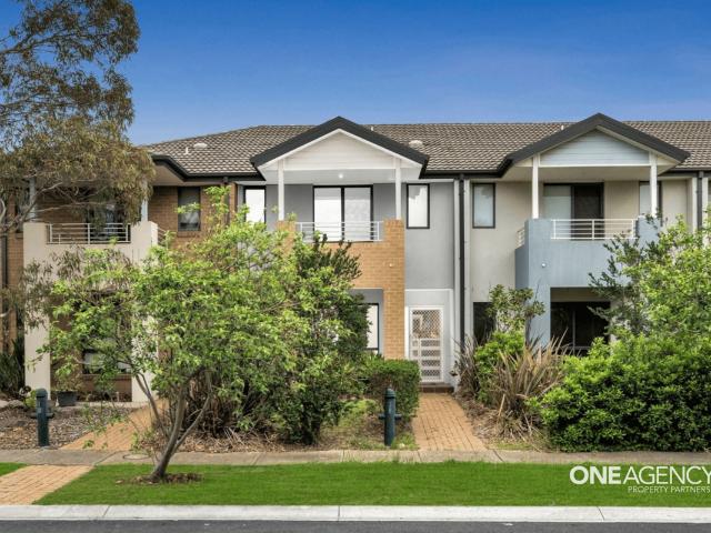 Point Cook 16 Staghorn Terrace