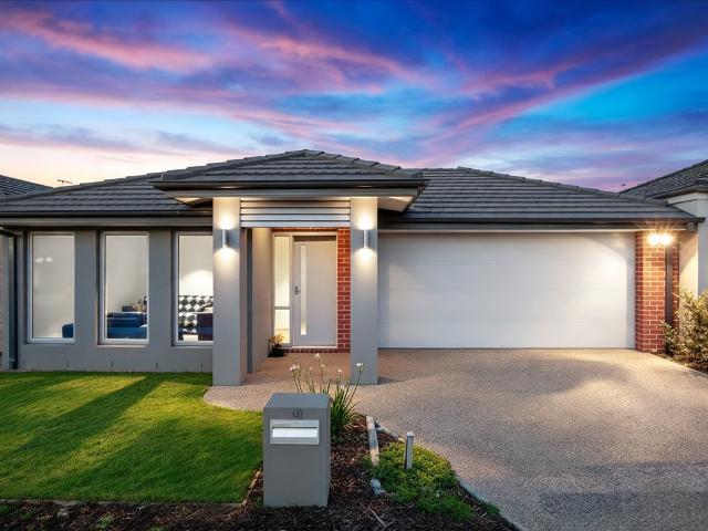 Point Cook 18 Creston Street