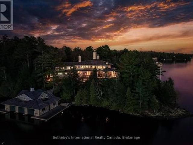 Point Cottage 1250 Waldmere Road, Bracebridge. Monck Bracebridge, ON, P1L 1W8 house for sale | Listing ID X13032 | Royal LePage