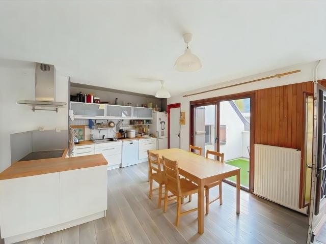 Poisat village T4 en duplex 88m² Poisat