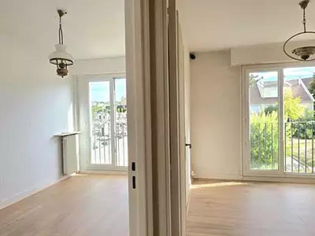 Poissy 78300 Achat / Vente appartement 4 pièces t4 parking