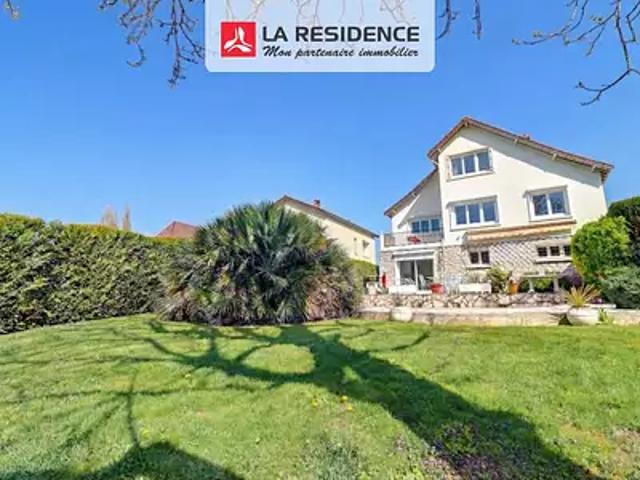 Poissy 78300 Achat / Vente maison 7 pièces t7 piscine terrasse
