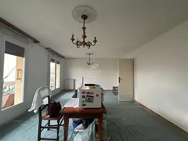 Poissy 78300 Location appartement 4 pièces t4 cave parking