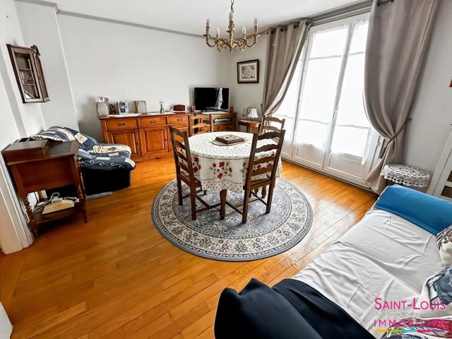 POISSY Centre ville Appartement Poissy 3 pièces à 3 min de la ga