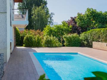 Poisy Maison familiale 238 m2, piscine, 4 chambres, salle de sport