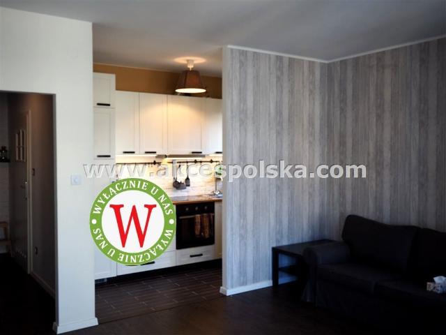 Pokój z kuchnią, balkon, garaż, las kabacki Warszawa, Kabaty