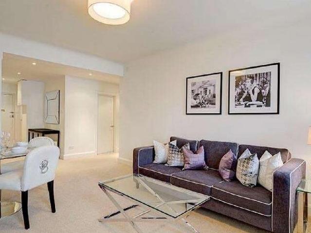 Poltrona Frau, 147 153 Fulham Road, London, SW3 6SD, United Kingdom | 2 bed apartment for rent #125978580 | Rentberry