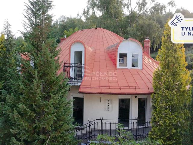 Do sprzedania unikalny dom 303 m² z ogrodem w Polanicy Zdrój