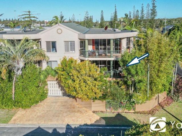 Polaris 1 Position, Space & the Best of Yamba at Your Door