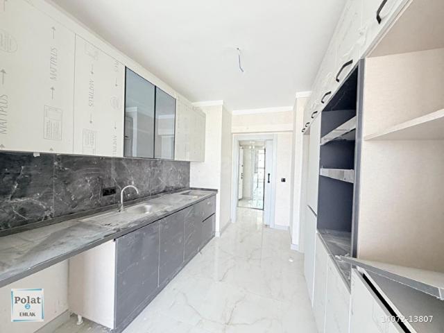 POLAT 2'DEN CRİYSTAL TOWER'DA PEYZAJ VE ŞEHİR MANZARALI 3+1