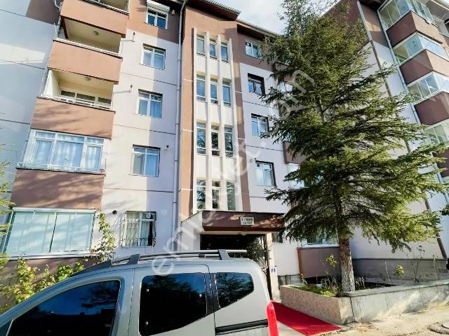 Polat Live Emlak'dan Oleyis 3 Sitesinde Full Yapılı 3+1 Daire