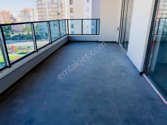 Polat Live'dan Çakırlar Göbekte Sıfır 170m2 4+1