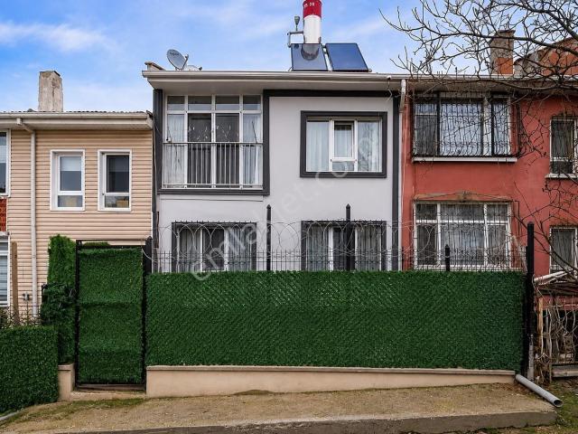 Polat Livedan Uğurmumcu Mahallesinde Full Yapılı 3+2 Müstakil