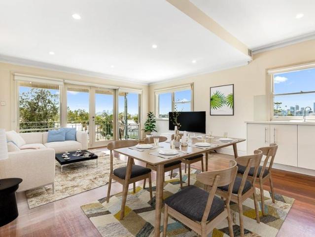 Pole position location right in the heart of Balmain and Rozelle