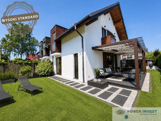 Polecam nowoczesny dom 145 m² w Kostrzu z prywatnym ogrodem