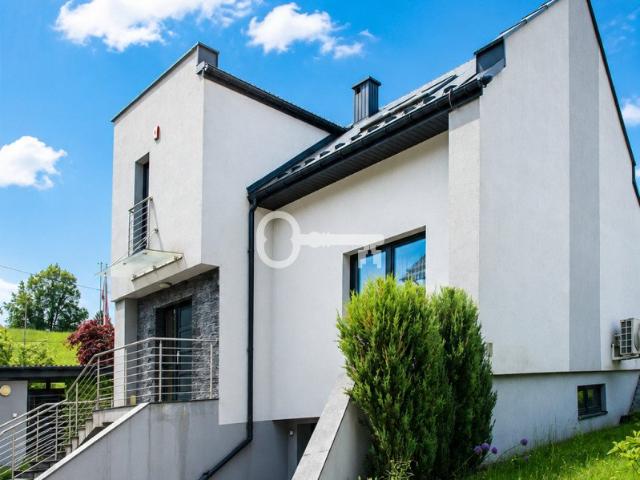 Do sprzedania nowoczesny dom 175 m² z inteligentnym systemem w Krowodrzy