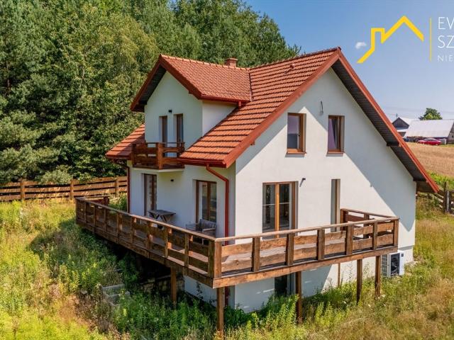Polecam nowoczesny dom 138 m² z widokiem na Tatry w Rożnowie