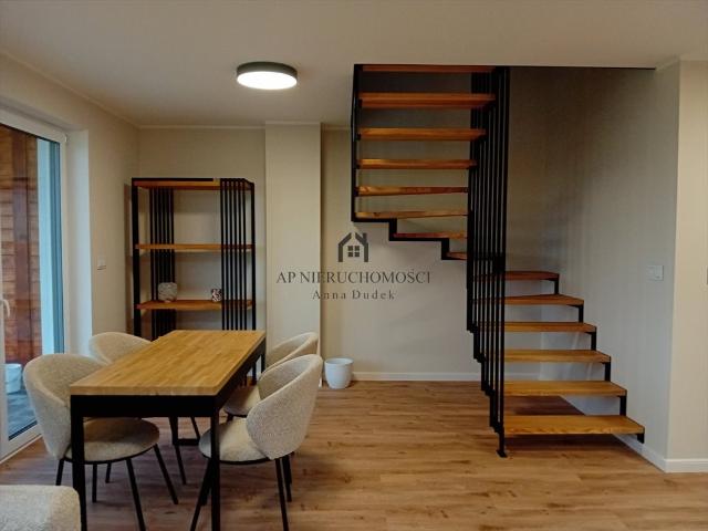 Polecam nowoczesny dom 72 m² gotowy do wprowadzenia w Modle Królewskiej