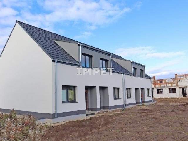 Polecam nowoczesny dom 91 m² z fotowoltaiką w Ujeździe
