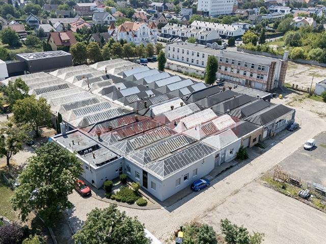 Polecam obiekt biurowo usługowy z magazynem 363 m² w Opolu