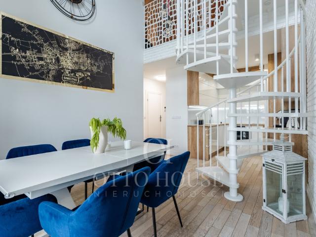 Polecam dwupoziomowe 68 m² mieszkanie z balkonami w Gnieźnie