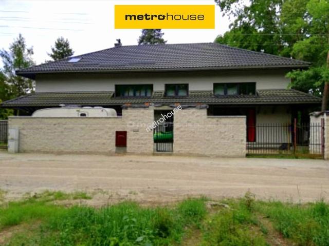 Polecam dom 465 m² z potencjałem usługowym w Legionowie