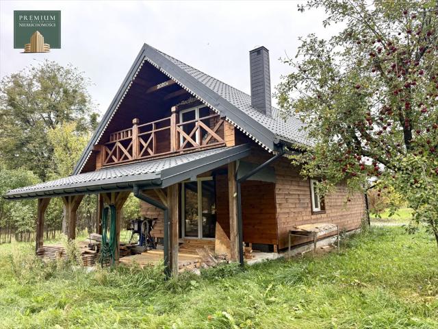 Polecam dom 100 m² z dużą działką 2499 m² w Narewie