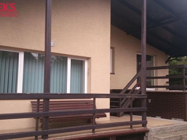 Polecam dom 100 m² z powierzchnią gospodarczą 49 m² w Gąsiorowie